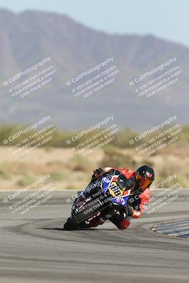media/Oct-04-2025-CVMA (Sat) [[408bcdd6e4]]/Race 13-Amateur Supersport Open/